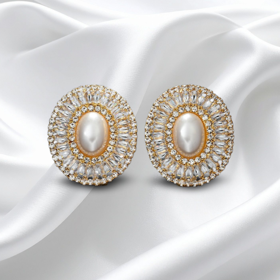 Oval Pearl Clip on Earrings