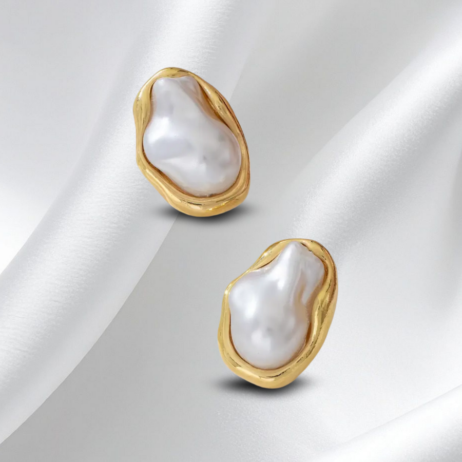 Isola Pearl Earrings