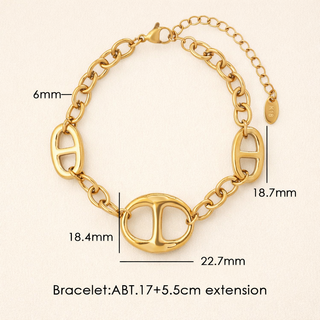 Eclipse Bracelet featuring a bold chunky oval link chain design for everyday wear.