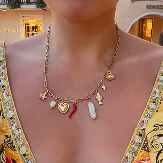 Charmé Necklace