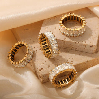 Petite Baguette Ring - SMODDO