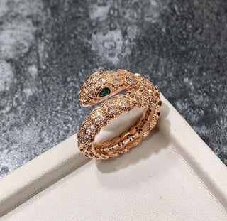 SMODDO adjustable snake ring in rose gold 
